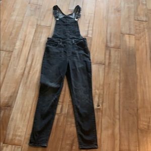 Skinny  Levi overallls